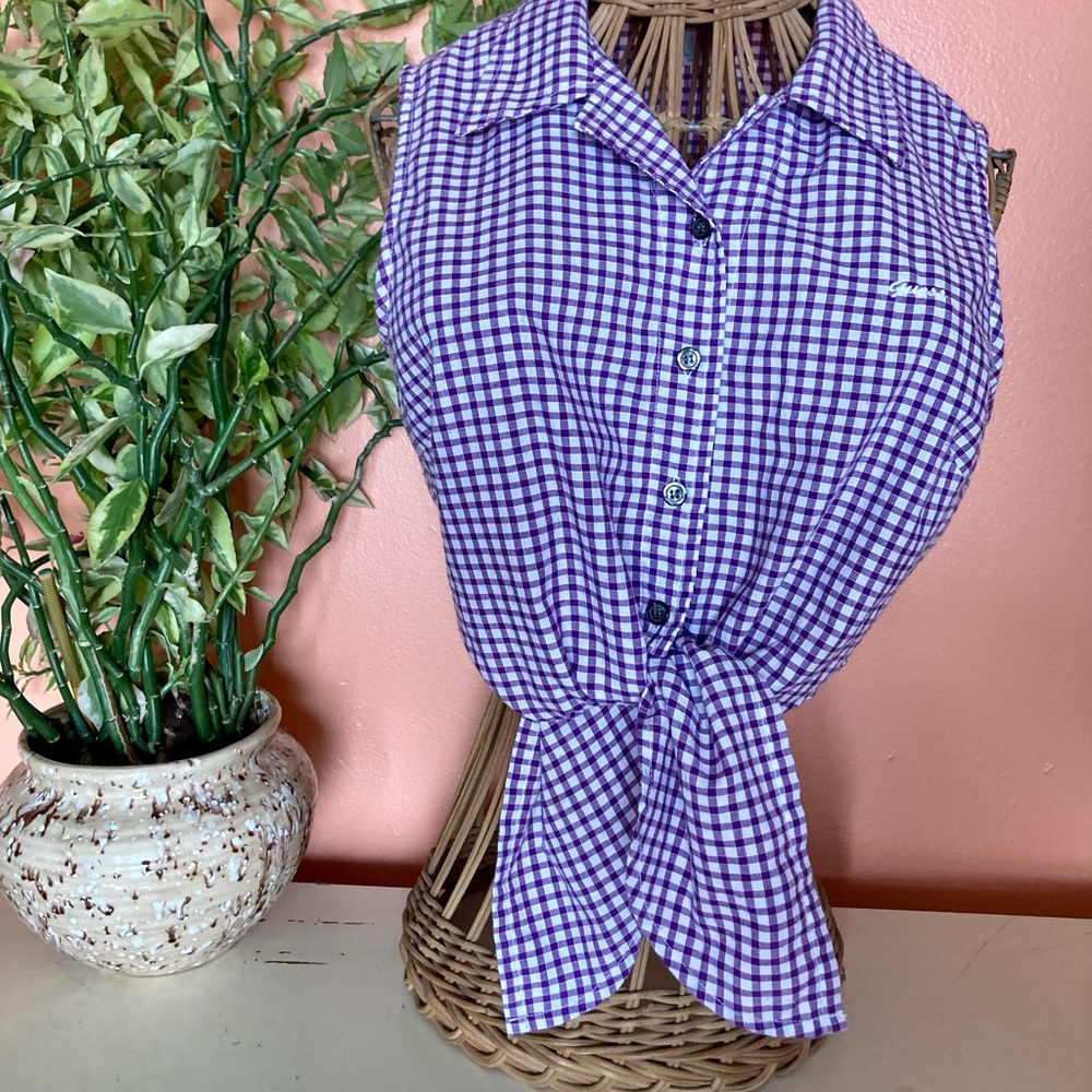 Vintage purple/white Guess sleeveless blouse
